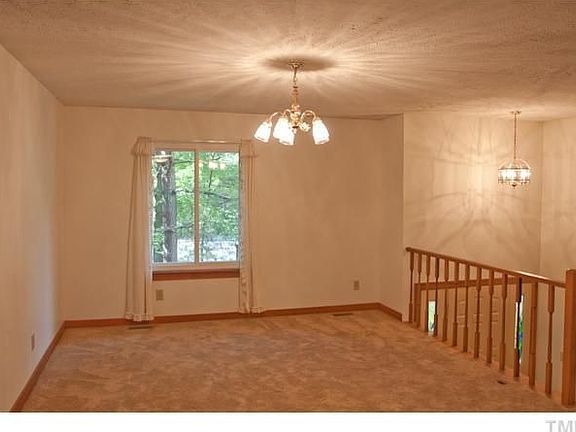 2nd image of 4705 Rollingwood Dr