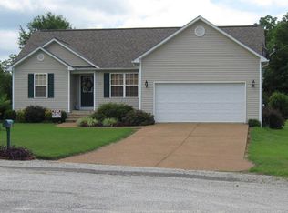 110 Cricket Ln, Henderson, TN 38340