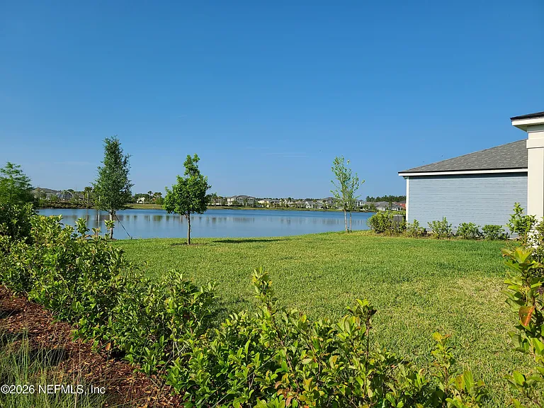 25 Roycroft Pl — Photo 6