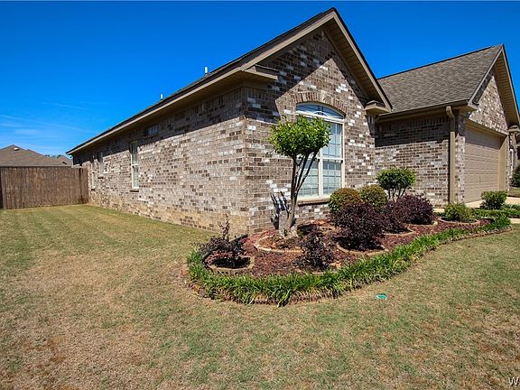 3rd image of 272 Grazing Field Dr