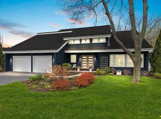 3141 Nicolet Dr, Green Bay, WI 54311