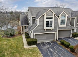 9672 Windjammer Pl, Dayton, OH 45458