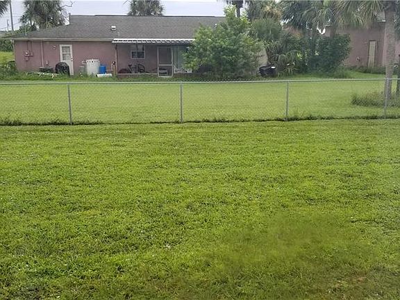 2nd image of 2619 NE 20th Ave
