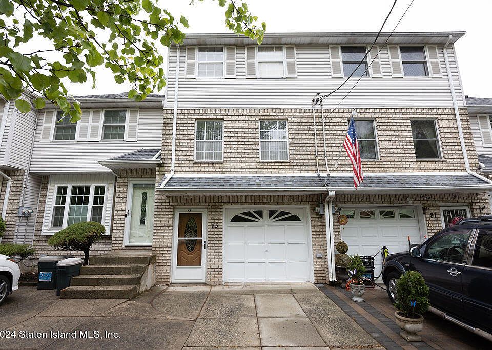 1st image of 83 Crown Ave