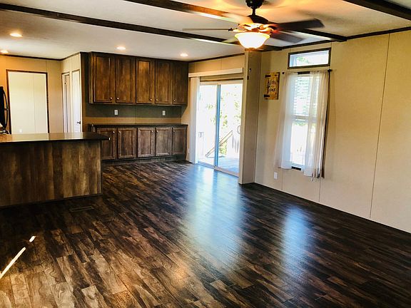 4th image of 25 River Farms Dr