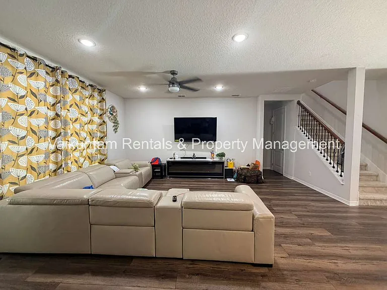 4156 Rainfall Pl — Photo 2