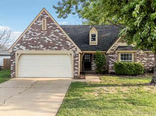 11009 E 118th St N, Collinsville, OK 74021