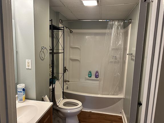 2nd image of 869 Gorham St #3