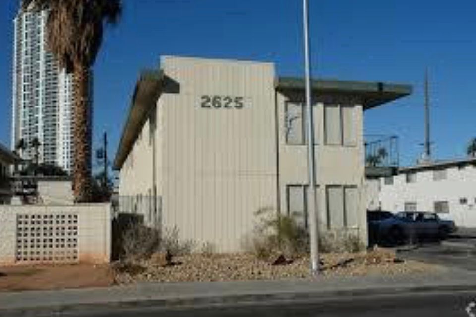 1st image of 2625 Van Patten St APT 03