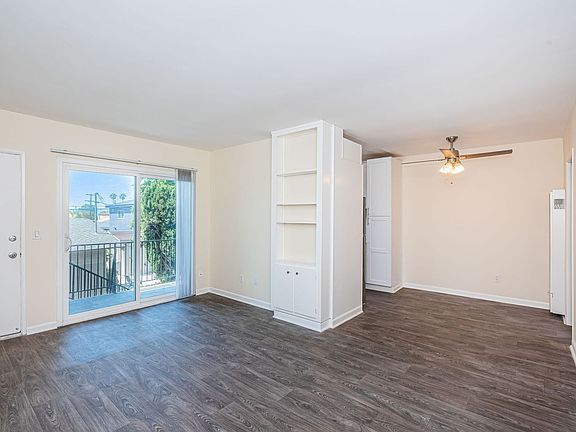 5th image of 4620 Hawley Blvd #104