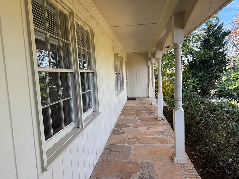 186 River Valley Rd — Photo 6