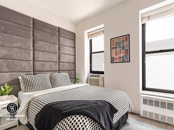 3rd image of 23 10th St Unit 4F