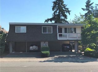 14521 NE 6th Pl APT 3, Bellevue, WA 98007