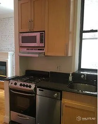 Rented by Halstead Real Estate | media 11