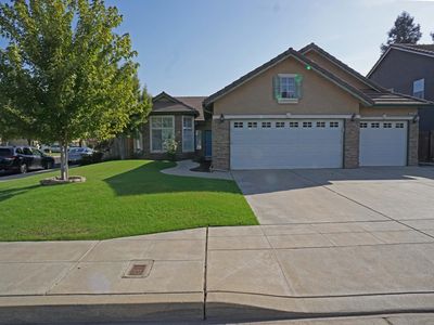 2778 Rall Ave, Clovis, CA, 93611