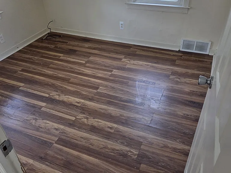 8734 Cadillac Ave — Photo 7