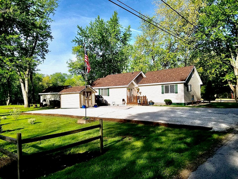 1st image of 12622 E Metcalf Ave
