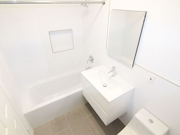 5th image of 1146 Dekalb Ave #2