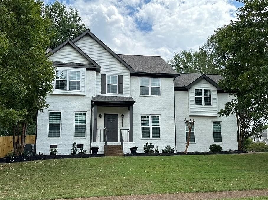 1st image of 106 Golden Meadow Ln