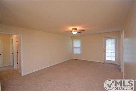 5th image of 684 Beth Dr