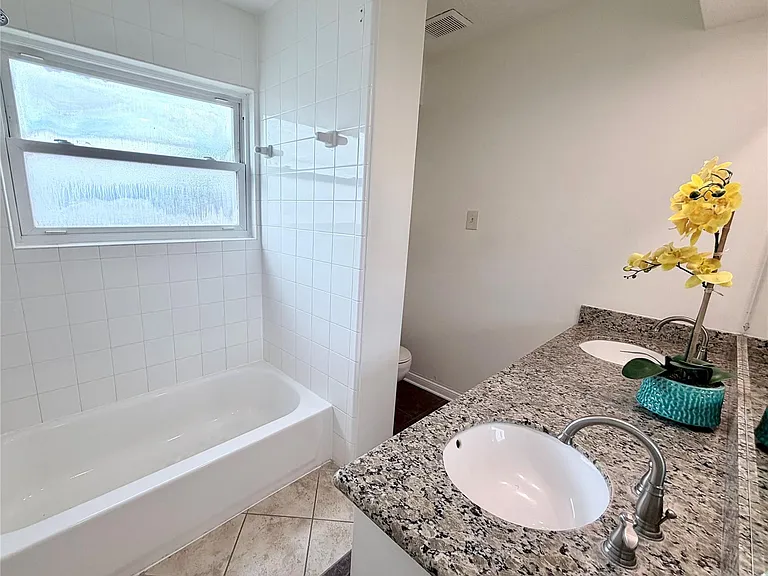 2306 Rushbrook Dr — Photo 22