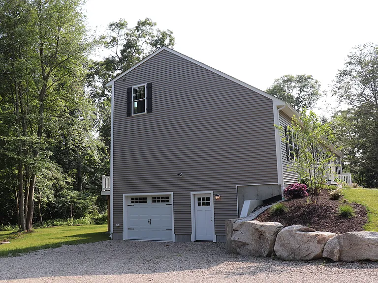 37 Glendale Rd #1 — Photo 4
