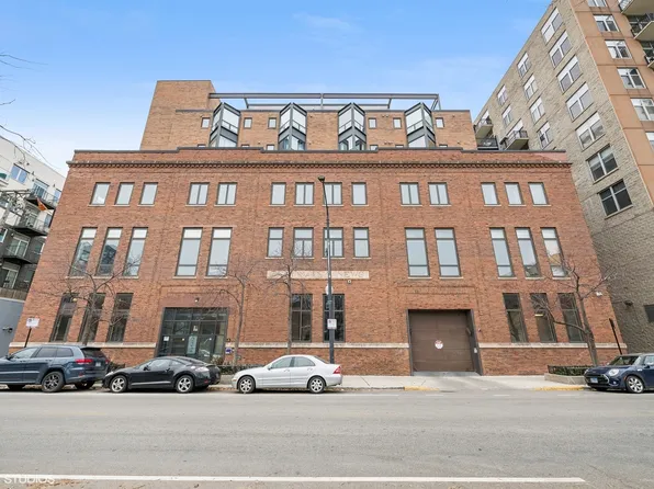 222 S Racine Ave APT 204, Chicago, IL 60607