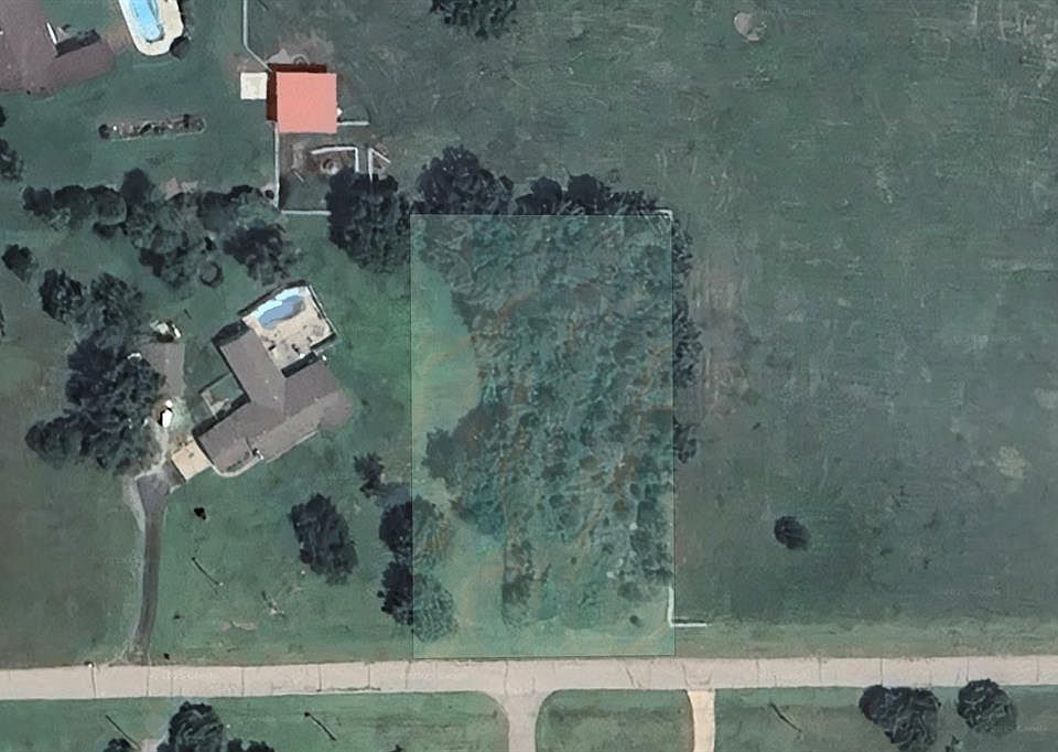 1st image of 4853 Fairway Ln Lot 3