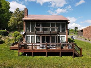 42 Deer Run Trl, Hillsville, VA 24343