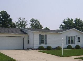 501 Heather Blvd, Nappanee, IN 46550