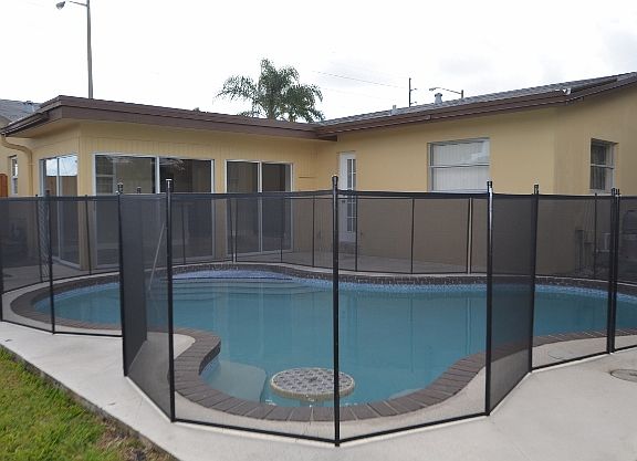 2nd image of 3009 NW 9th Ave