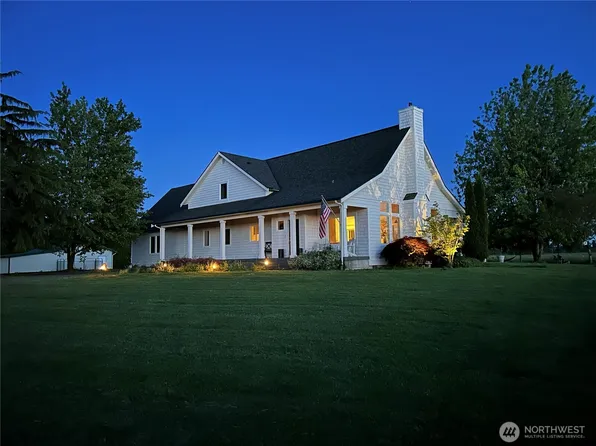 2693 Lindsay Rd, Everson, WA 98247
