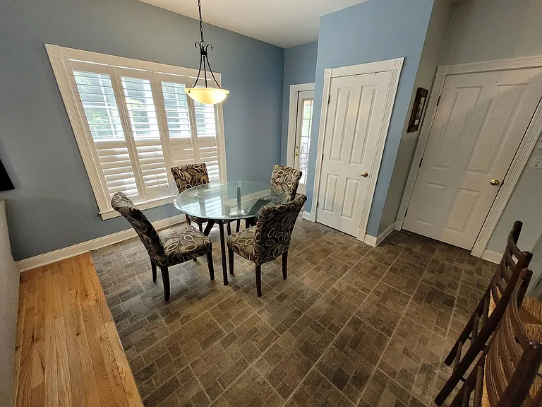 26 Crosswoods Path Blvd — Photo 5