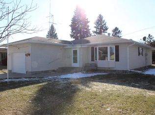 305 4th St W, Ada, MN 56510