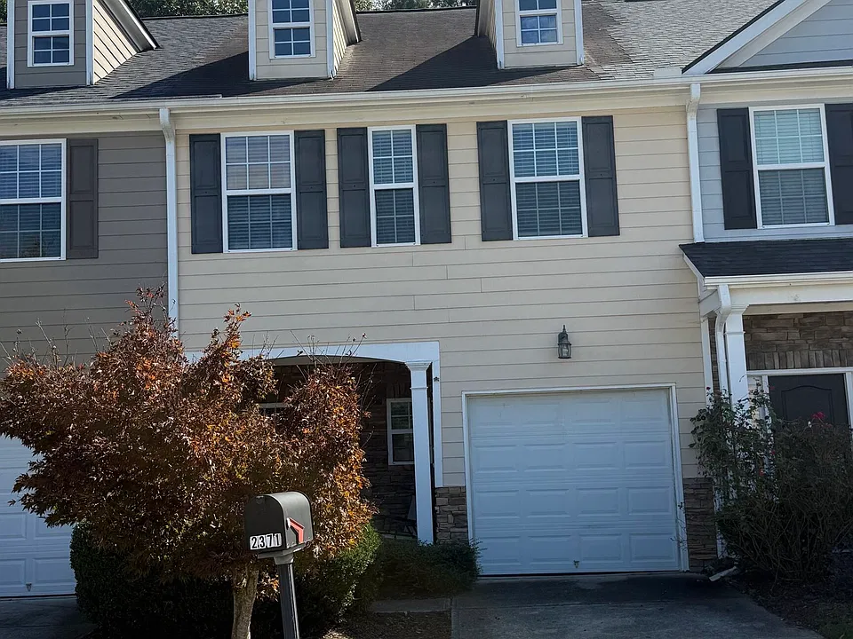 2371 Marbleridge Dr