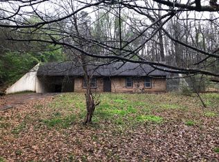 3026 Essex Rd, Bessemer, AL 35023