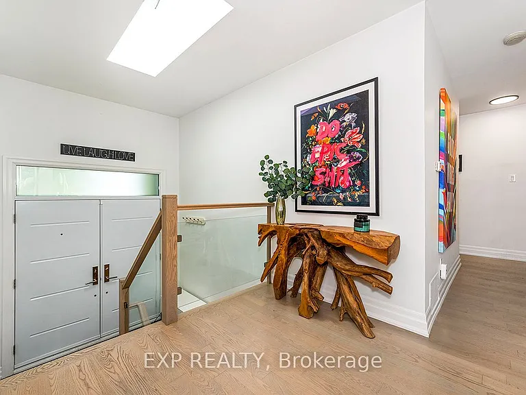 1410 Petrie Way — Photo 13