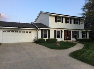 14825 W Janice Ct, New Berlin, WI 53151