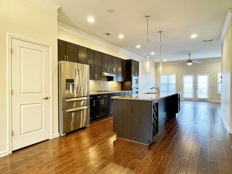 745 Fountainhead Ln NE #14 — Photo 6