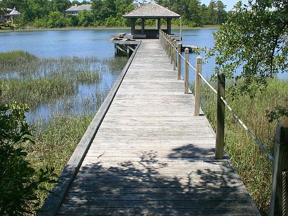 Demarest Landing Dock on Howe Creek