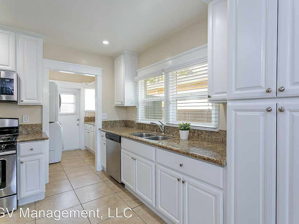 1st image of 566 W D St