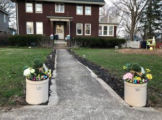 104 Deerfield Dr, Rochester, NY 14609