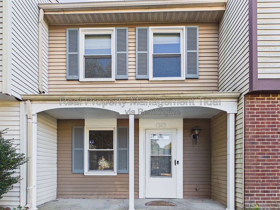 1st image of 1313 Vanasse Ct