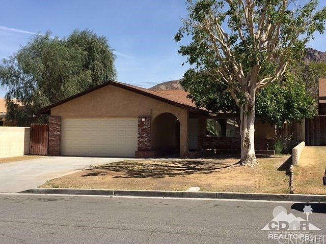 1st image of 54060 Avenida Herrera