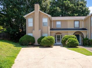 4217 Lakes End Dr NW, Kennesaw, GA