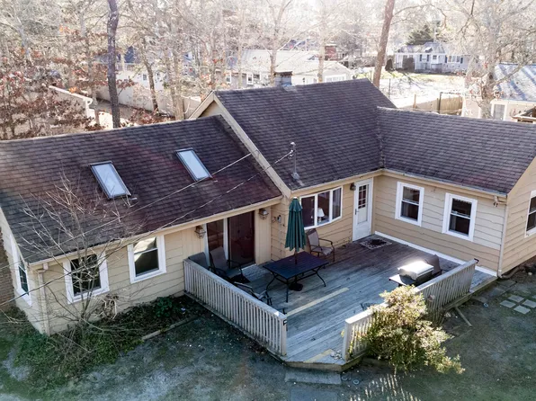47 Mattakese Road, West Yarmouth, MA 02673