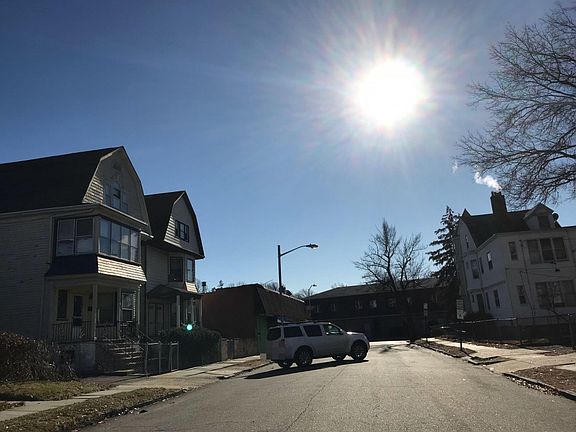 5th image of 166 Brighton Ave