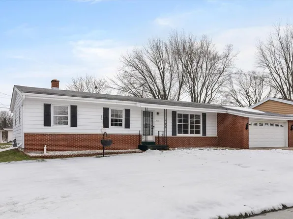 231 West Beutel ROAD, Port Washington, WI 53074