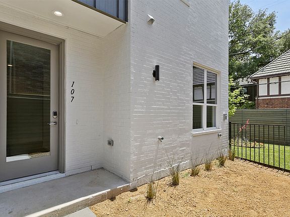 2nd image of 6250 Oram St #106