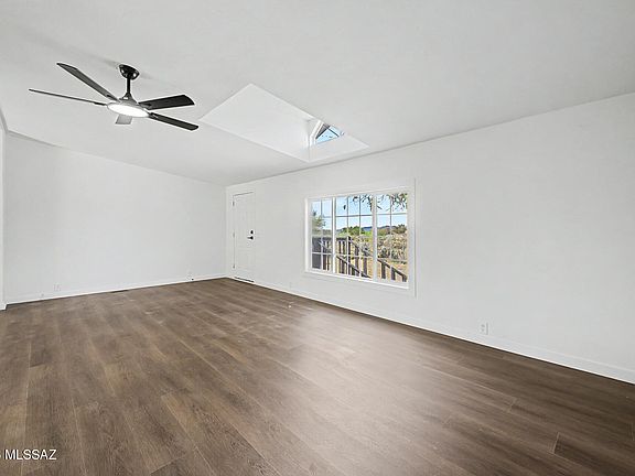 4th image of 14843 W Hay Loft Trl